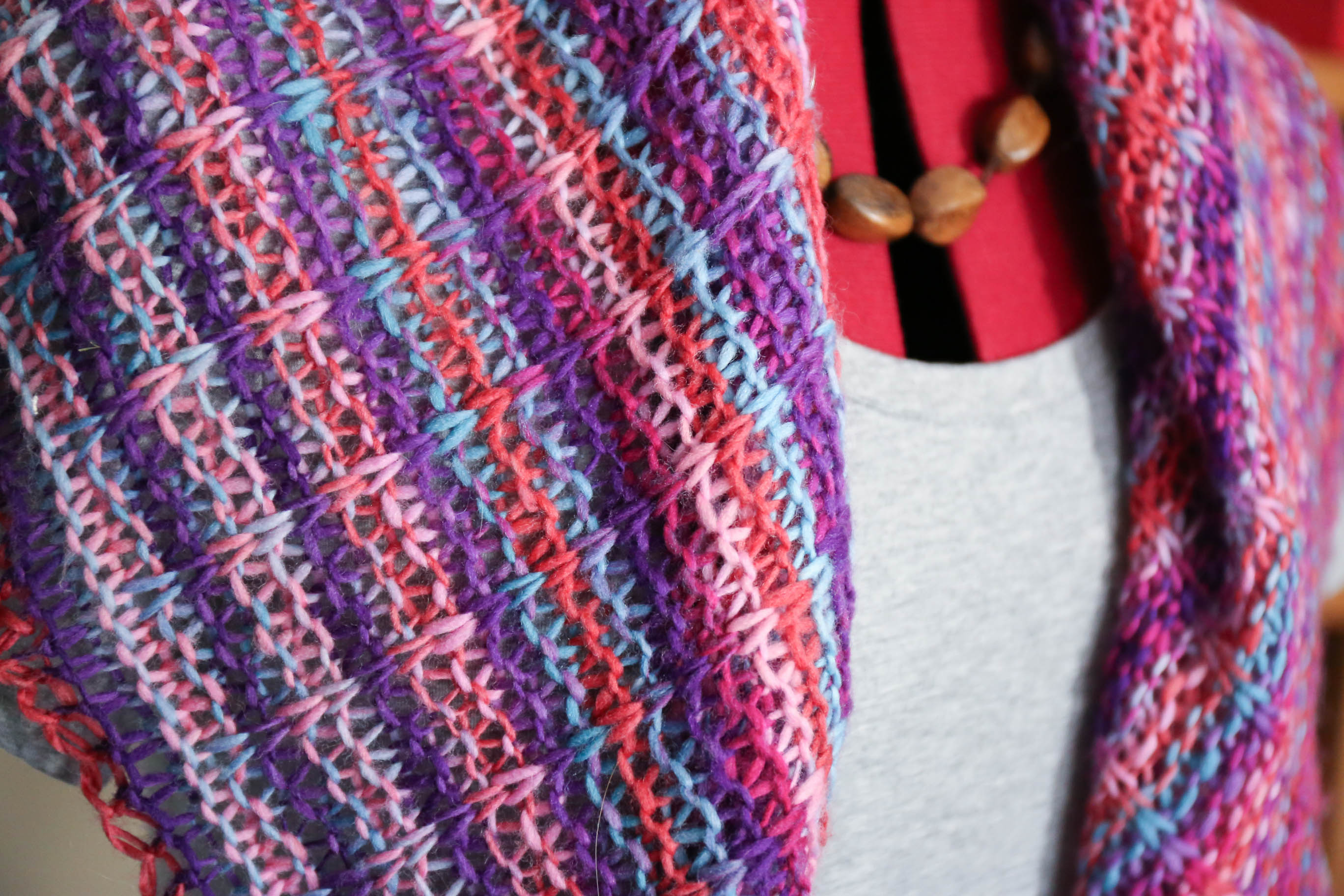 Episode 18 :: Shawls & Fibre Prep Tools