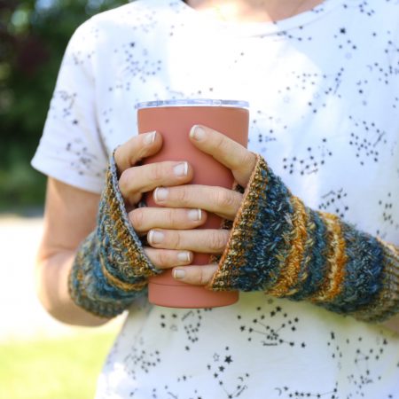 Ep. 161: Crosswise Mitts & Swatching!